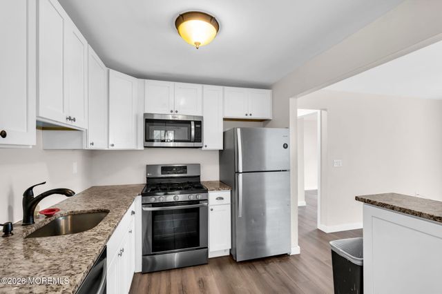 403 Sage Court, Jackson, NJ 08527