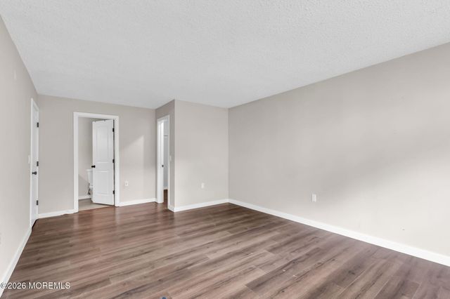403 Sage Court, Jackson, NJ 08527