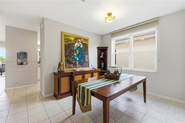 1844 Aspen Ln, Weston, FL 33327