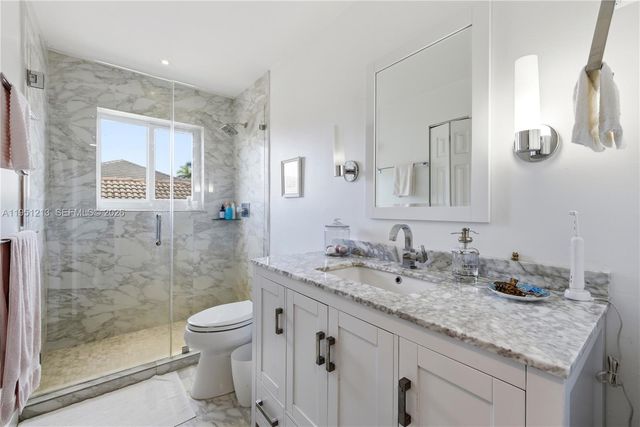 1844 Aspen Ln, Weston, FL 33327