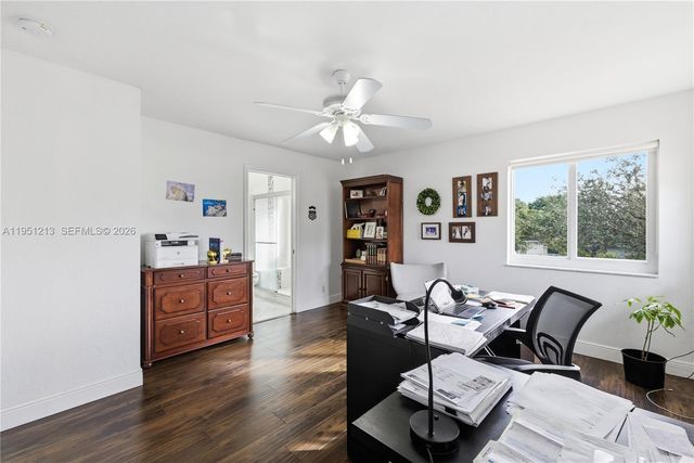 1844 Aspen Ln, Weston, FL 33327