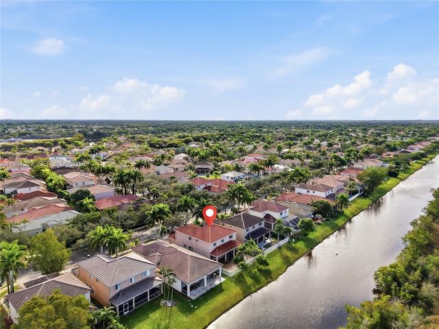 1844 Aspen Ln, Weston, FL 33327