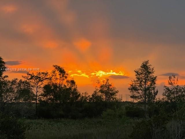 1844 Aspen Ln, Weston, FL 33327