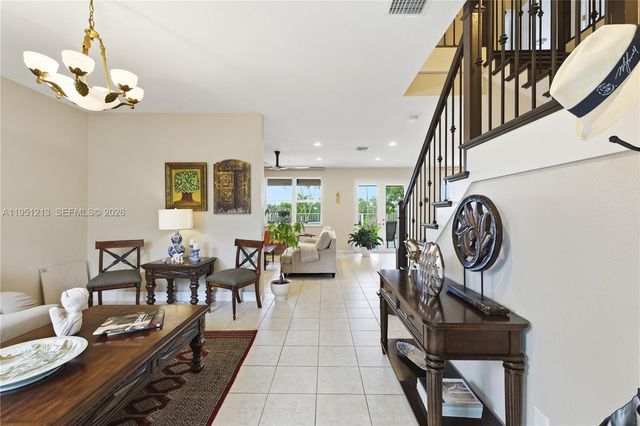 1844 Aspen Ln, Weston, FL 33327