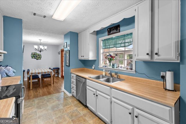 62 Maley Road, Lagrange, GA 30240
