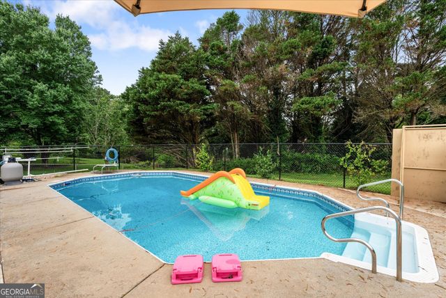 62 Maley Road, Lagrange, GA 30240
