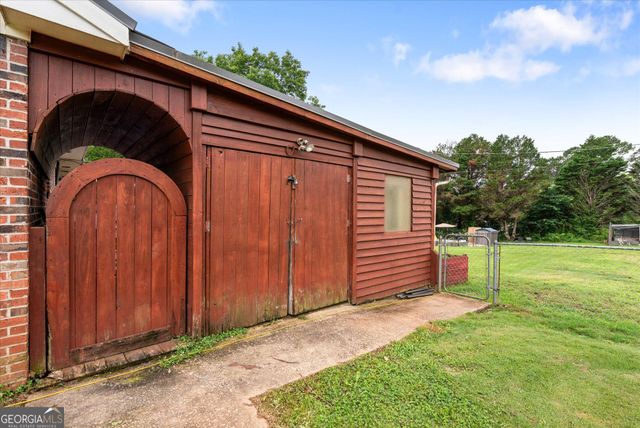 62 Maley Road, Lagrange, GA 30240
