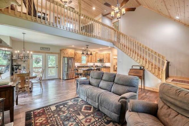 87 Harbin Court, Morganton, GA 30560