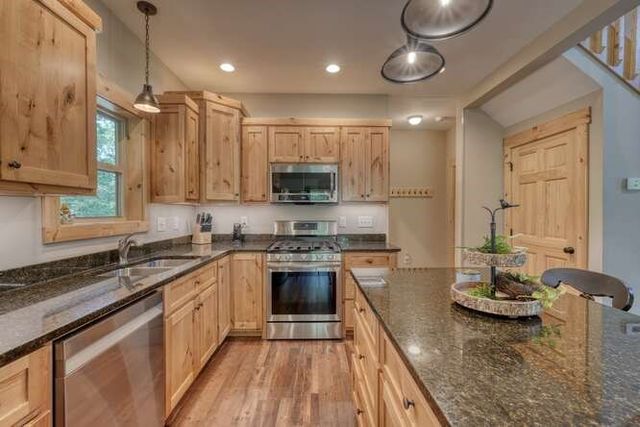 87 Harbin Court, Morganton, GA 30560