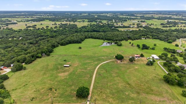 873 Anderson Road, Whitesboro, TX 76273