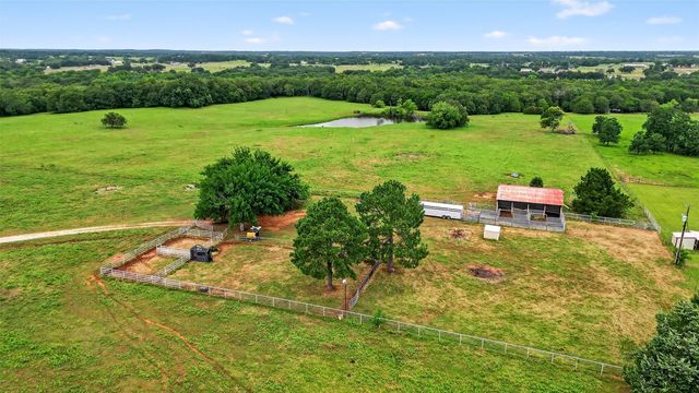 873 Anderson Road, Whitesboro, TX 76273