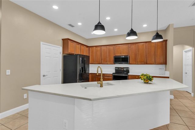 9806 MOUNTAIN LAKE DRIVE, Orlando, FL 32832