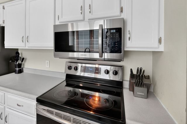 4502 80th Place, Urbandale, IA 50322