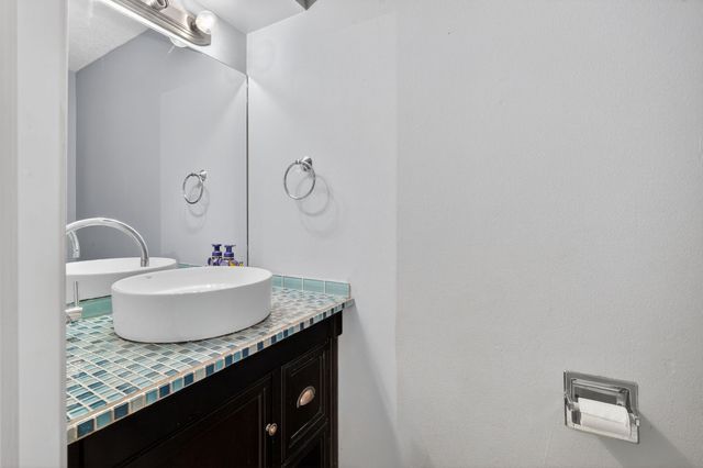 4502 80th Place, Urbandale, IA 50322