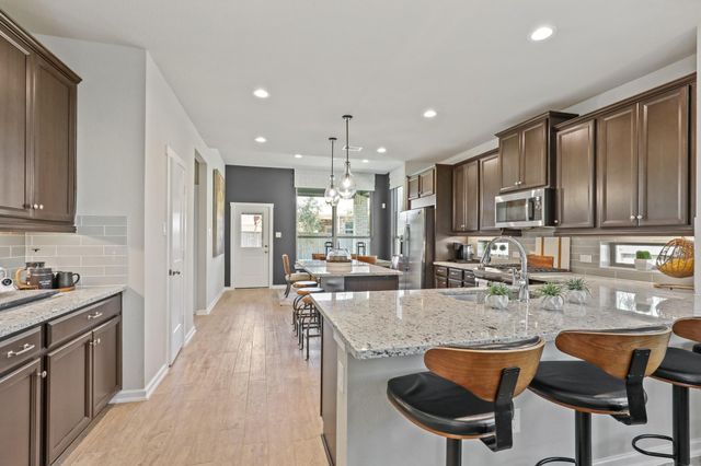 2307 Garden Arbor, Tomball, TX 77375