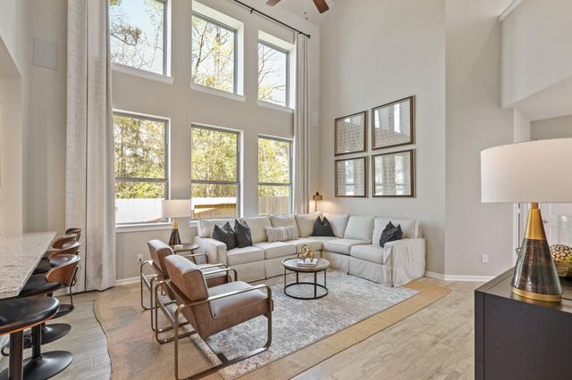 2307 Garden Arbor, Tomball, TX 77375