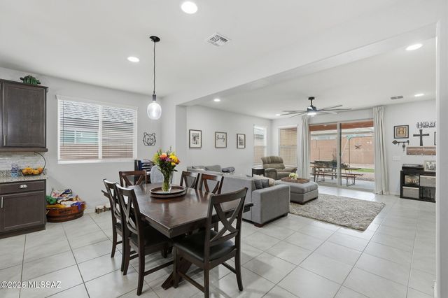 5156 W Paytons Court, Tucson, AZ 85742