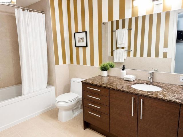 333 Main Street 4D, San Francisco, CA 94105
