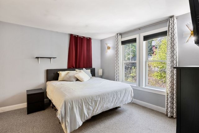 113 Pleasant St 6, Boston, MA 02125