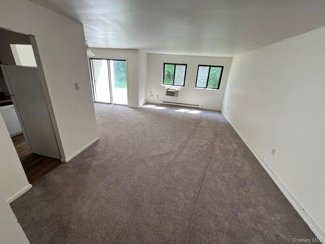 35 Scarborough Lane A, Wappingers Falls, NY 12590
