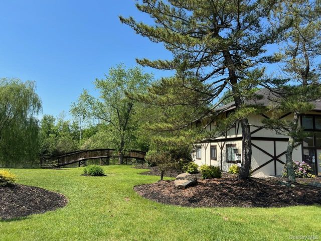 35 Scarborough Lane A, Wappingers Falls, NY 12590