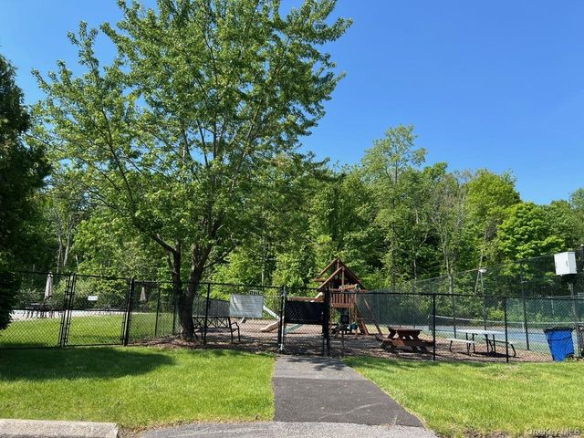 35 Scarborough Lane A, Wappingers Falls, NY 12590