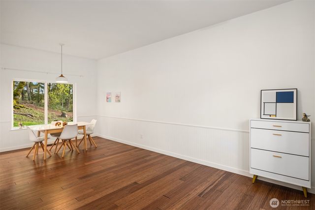 27815 NE 30th Street, Redmond, WA 98053
