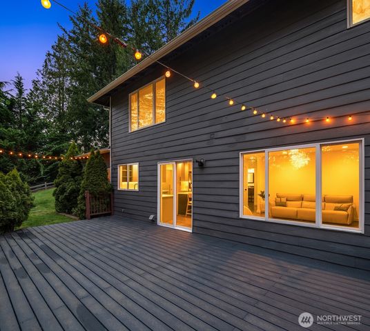 27815 NE 30th Street, Redmond, WA 98053
