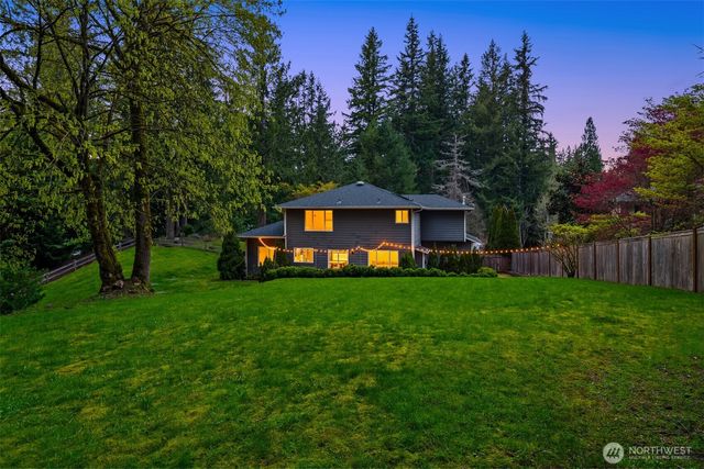 27815 NE 30th Street, Redmond, WA 98053