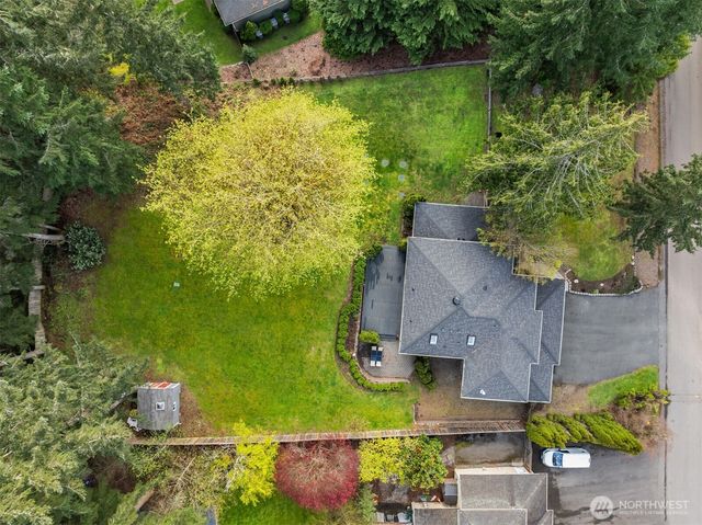 27815 NE 30th Street, Redmond, WA 98053