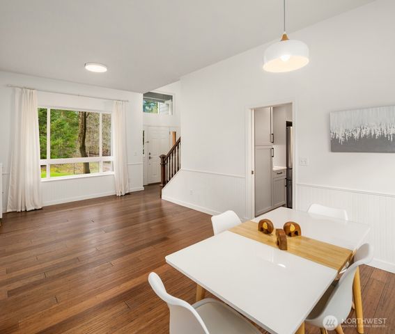 27815 NE 30th Street, Redmond, WA 98053