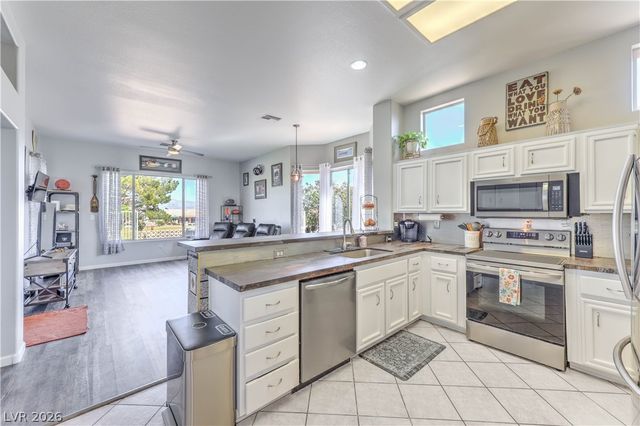 9916 Folsom Drive, Las Vegas, NV 89134