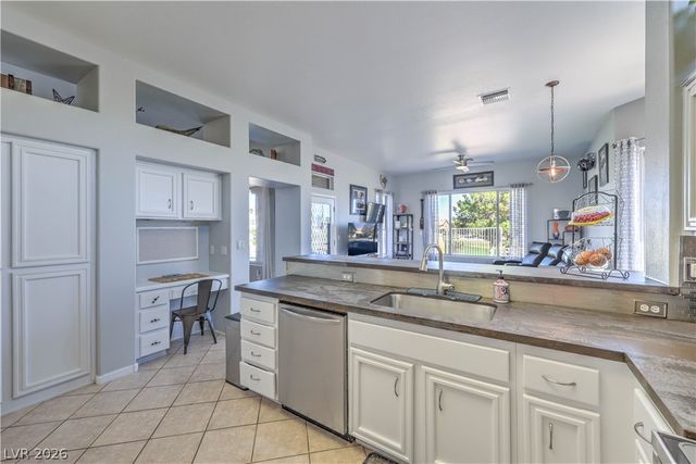 9916 Folsom Drive, Las Vegas, NV 89134