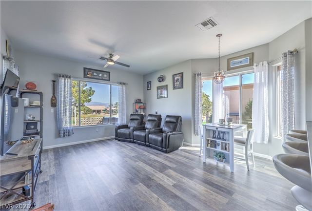 9916 Folsom Drive, Las Vegas, NV 89134