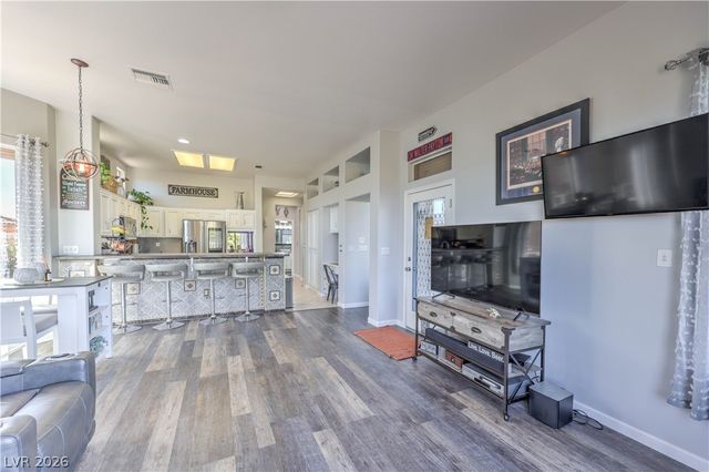 9916 Folsom Drive, Las Vegas, NV 89134