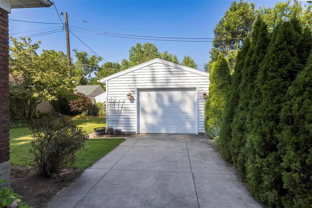 3830 ELIOT Road, Erie, PA 16508