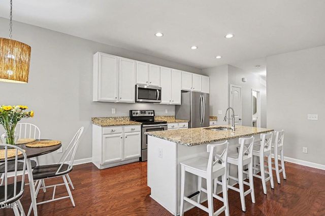 4818 Landover Bluff Way, Raleigh, NC 27616