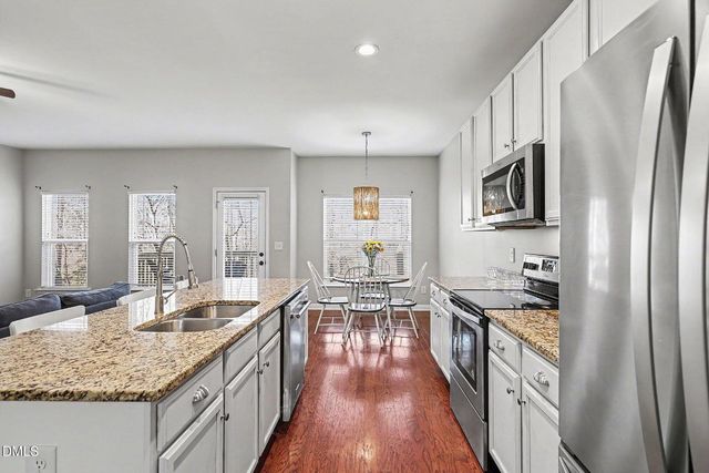 4818 Landover Bluff Way, Raleigh, NC 27616