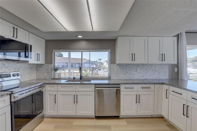 3718 PENRICK DRIVE, Holiday, FL 34691