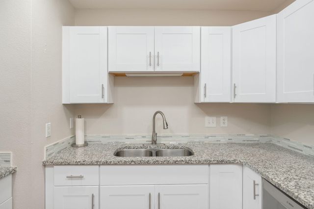 12 11th Street, Shalimar, FL 32579