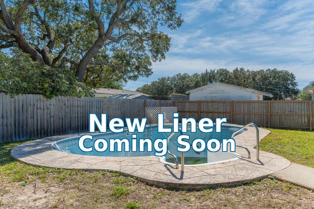 12 11th Street, Shalimar, FL 32579