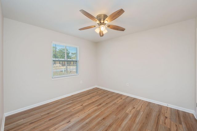 12 11th Street, Shalimar, FL 32579