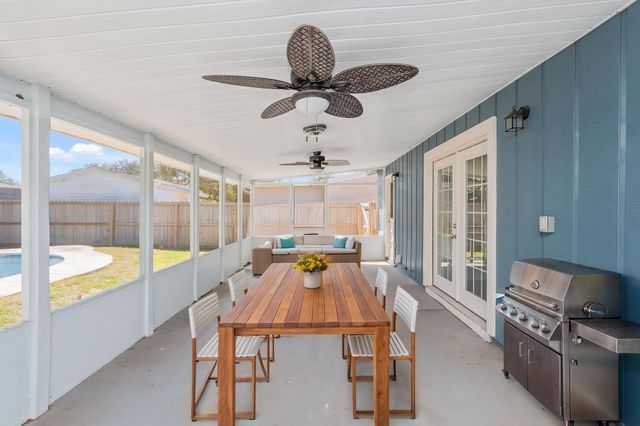 12 11th Street, Shalimar, FL 32579