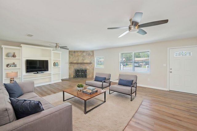 12 11th Street, Shalimar, FL 32579