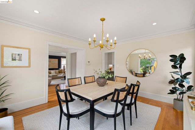 1362 Trestle Glen Rd., Oakland, CA 94610