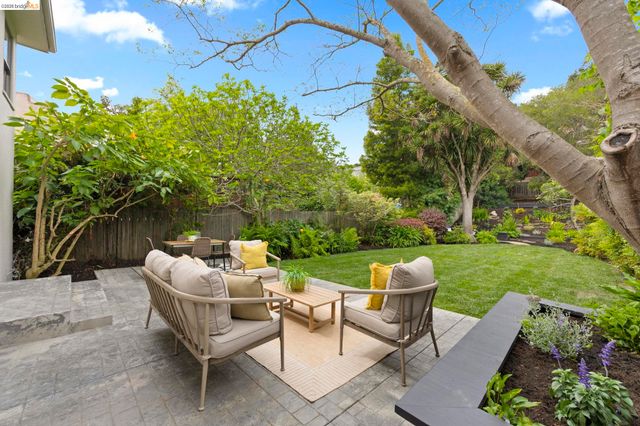 1362 Trestle Glen Rd., Oakland, CA 94610