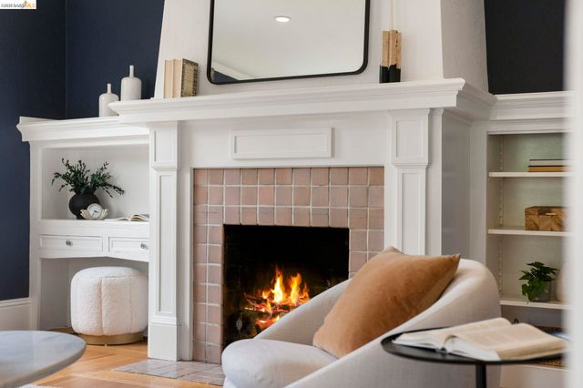 1362 Trestle Glen Rd., Oakland, CA 94610