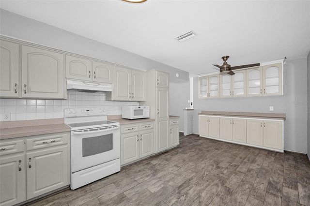 12813 KELLYWOOD CIRCLE, Hudson, FL 34669