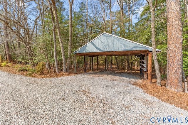 3715 Old Wood Rd, Prince George, VA 23805