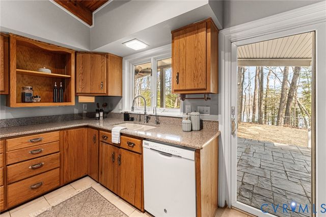 3715 Old Wood Rd, Prince George, VA 23805